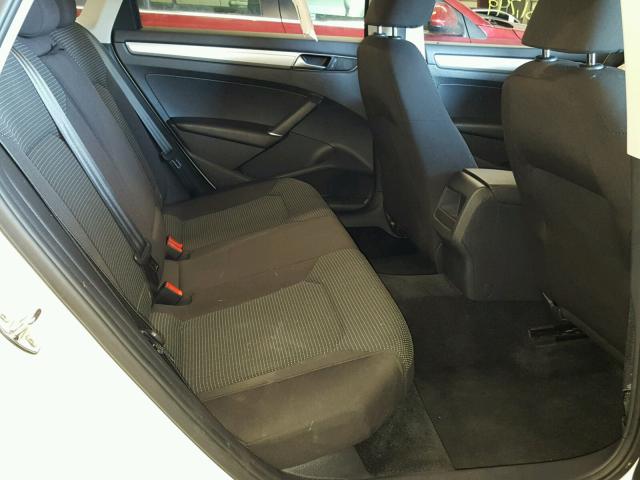 1VWAT7A32GC028742 - 2016 VOLKSWAGEN PASSAT S أبيض صورة 6