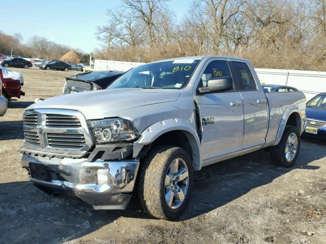 1C6RR7GT2FS605647 - 2015 RAM 1500 SLT SILVER photo 2