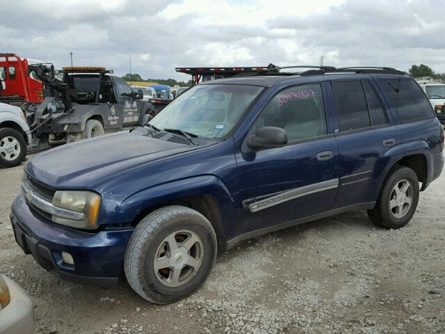 1GNDS13S122444209 - 2002 CHEVROLET TRAILBLAZE BLUE photo 2