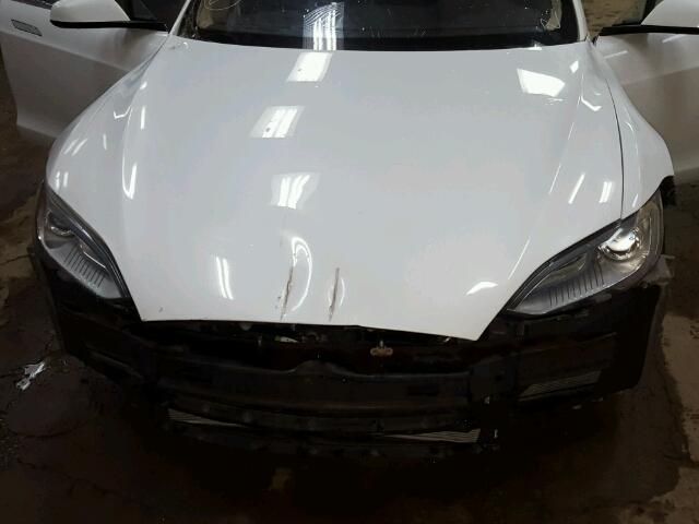 5YJSA1CPXDFP26198 - 2013 TESLA MODEL S WHITE photo 7
