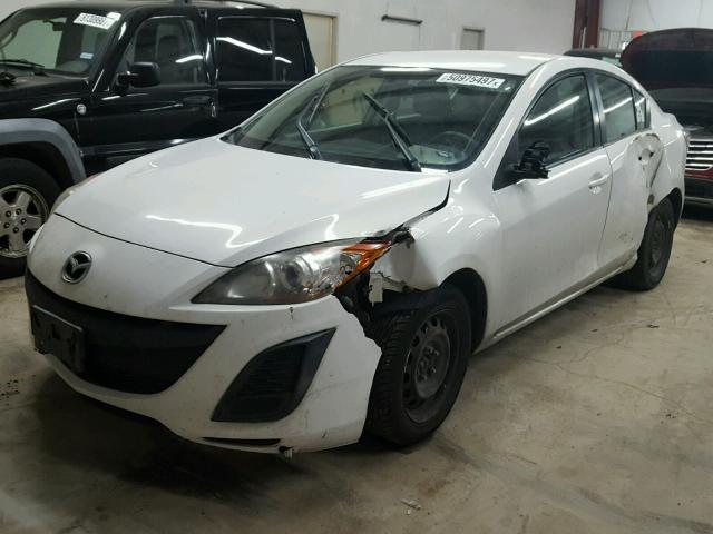 JM1BL1UF5B1489982 - 2011 MAZDA 3 I WHITE photo 2