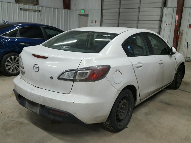 JM1BL1UF5B1489982 - 2011 MAZDA 3 I WHITE photo 4