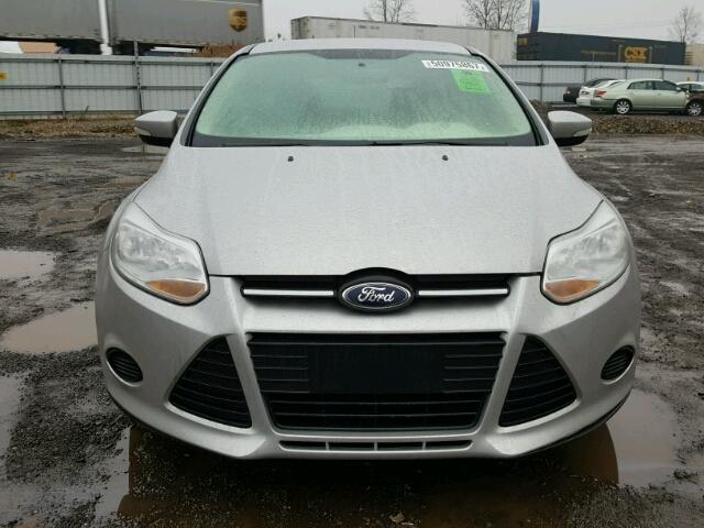 1FADP3K21DL209240 - 2013 FORD FOCUS SE SILVER photo 9