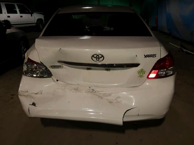 JTDBT4K33CL014508 - 2012 TOYOTA YARIS WHITE photo 9