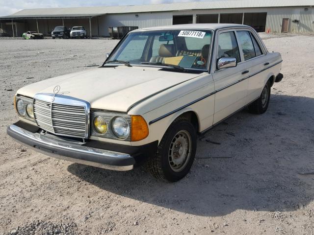 WDBAB33A1EA128915 - 1984 MERCEDES-BENZ 300 DT YELLOW photo 2