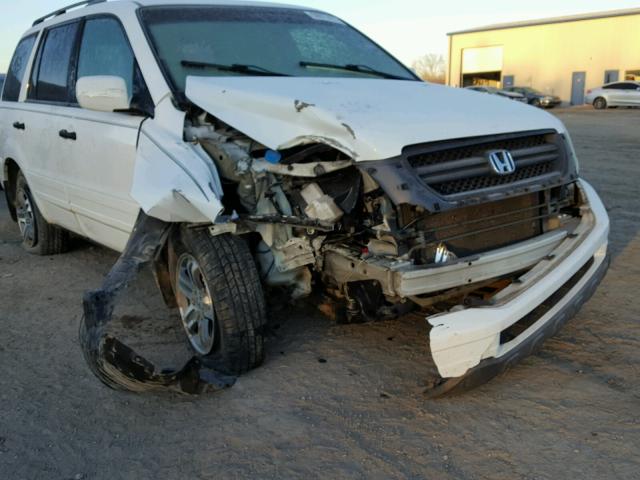 2HKYF184X4H592451 - 2004 HONDA PILOT EX WHITE photo 9