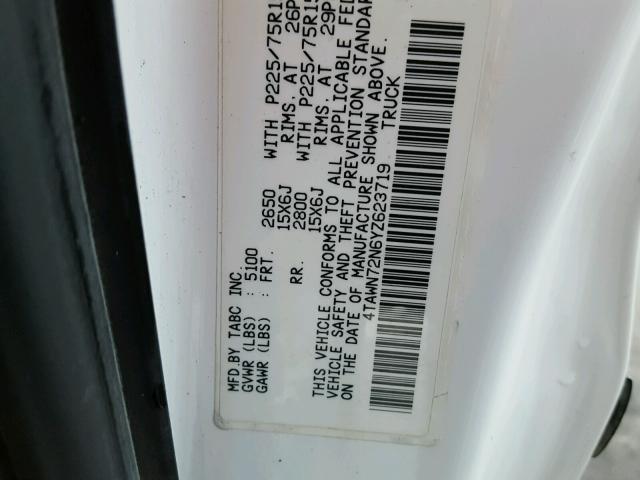 4TAWN72N6YZ623719 - 2000 TOYOTA TACOMA XTR WHITE photo 10