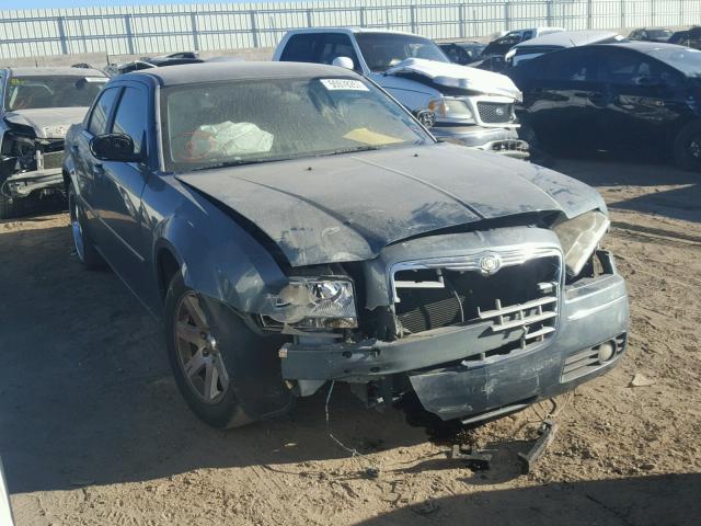 2C3KA53G06H268289 - 2006 CHRYSLER 300 TOURIN GREEN photo 1