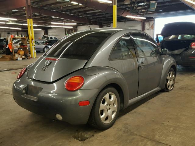 3VWCP21C02M419010 - 2002 VOLKSWAGEN NEW BEETLE 灰色 照片 4