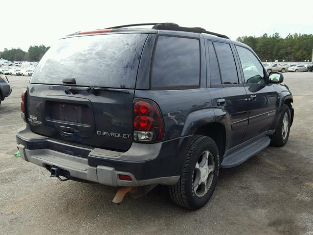 1GNDS13S642101981 - 2004 CHEVROLET TRAILBLAZE GRAY photo 4