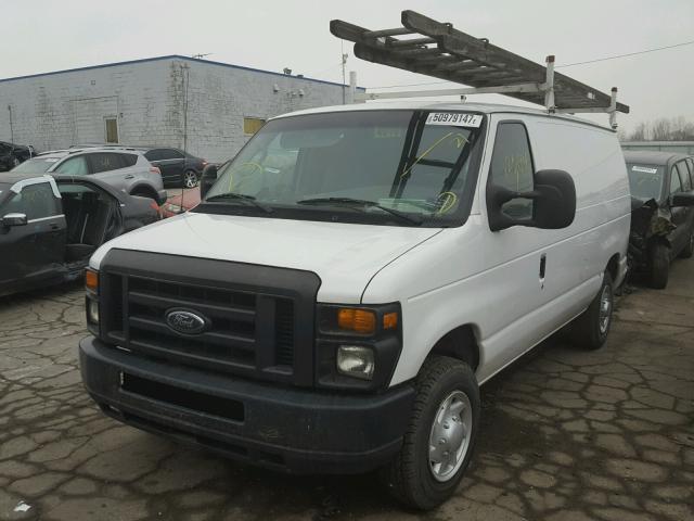 1FTNE14WX8DB12479 - 2008 FORD ECONOLINE WHITE photo 2