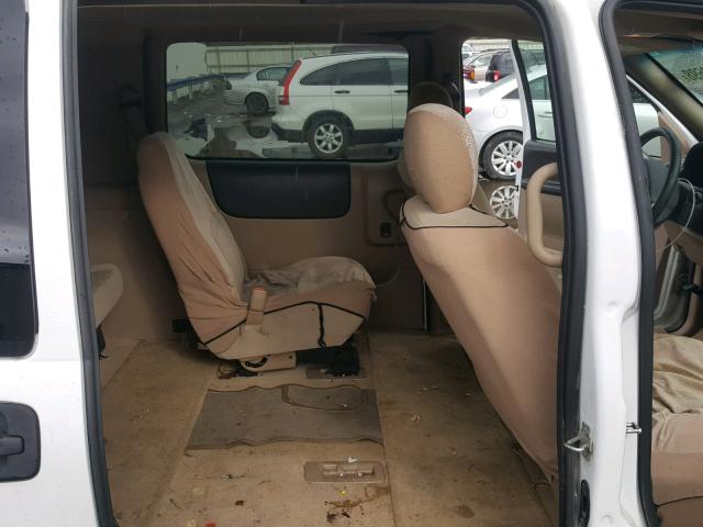 1GNDV23LX6D240279 - 2006 CHEVROLET UPLANDER L 白色 照片 6