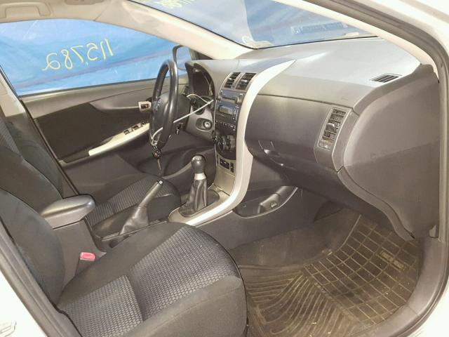 2T1BE40E79C026725 - 2009 TOYOTA COROLLA XR 银色 照片 5