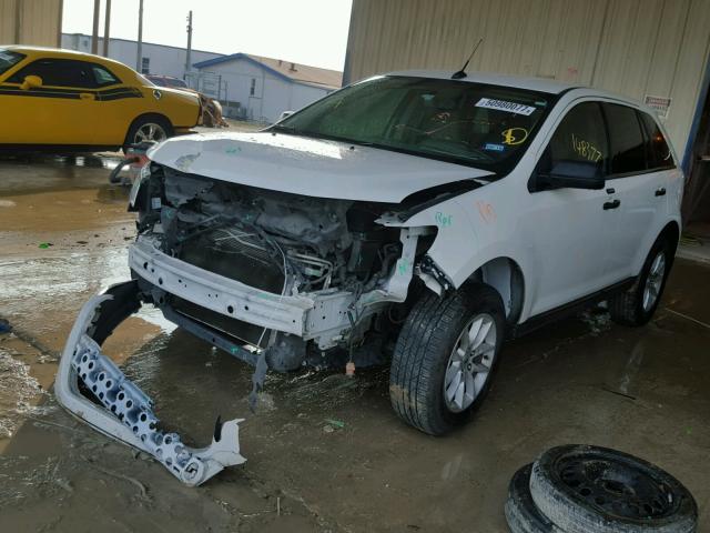 2FMDK3GC1DBC70139 - 2013 FORD EDGE SE WHITE photo 2