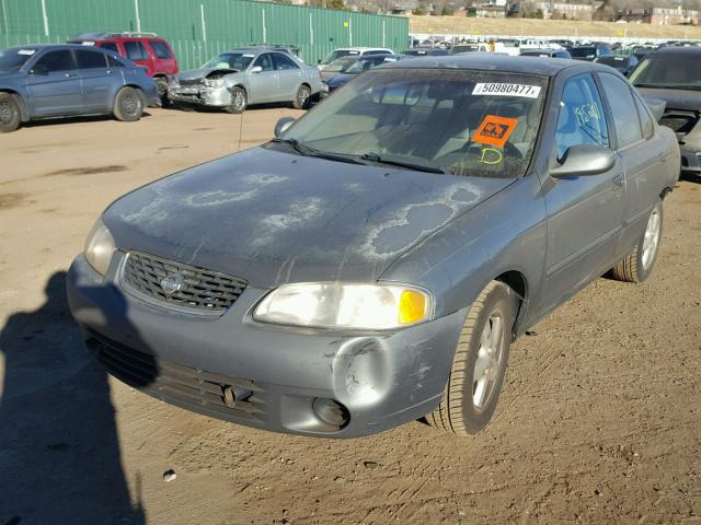 3N1CB51D8YL323347 - 2000 NISSAN SENTRA BAS GRAY photo 2