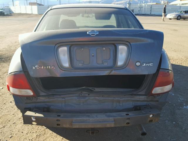 3N1CB51D8YL323347 - 2000 NISSAN SENTRA BAS GRAY photo 9