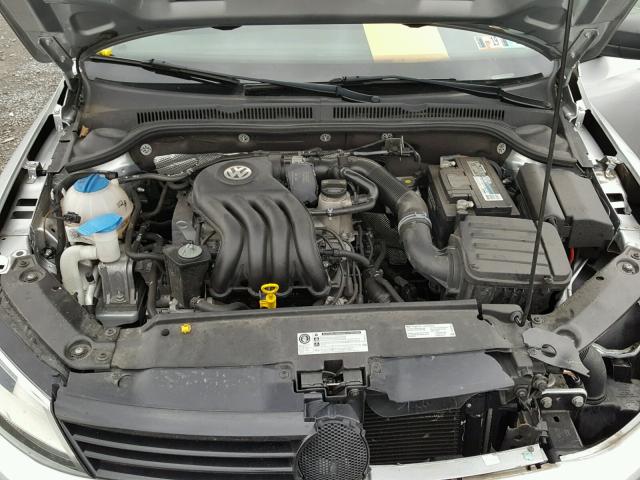 3VW1K7AJ3EM285826 - 2014 VOLKSWAGEN JETTA BASE SILVER photo 7