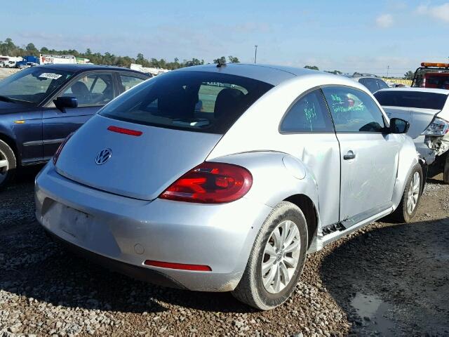 3VWFP7AT1EM606805 - 2014 VOLKSWAGEN BEETLE SILVER photo 4