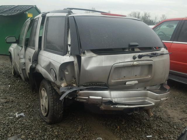 1GNDT13S162171677 - 2006 CHEVROLET TRAILBLAZE SILVER photo 3