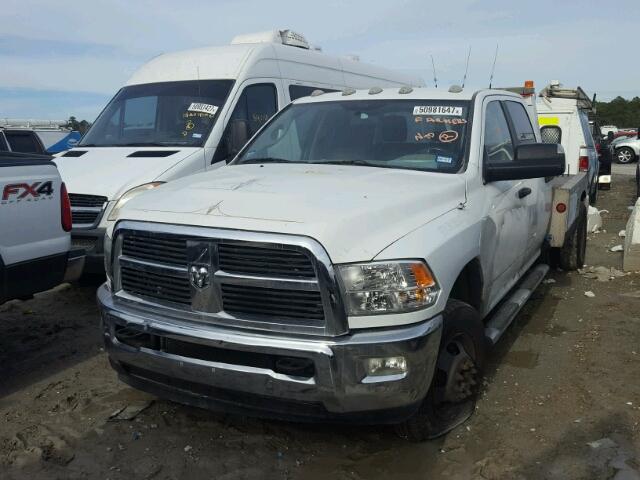 3C7WDSCL4CG332512 - 2012 DODGE RAM 3500 S WHITE photo 2