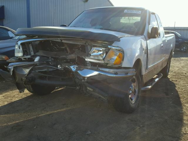 1FTRX17L43NA67023 - 2003 FORD F150 WHITE photo 2