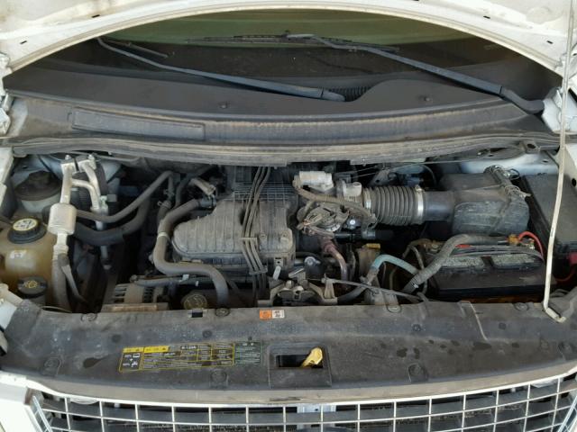 2FMZA58255BA26182 - 2005 FORD FREESTAR L WHITE photo 7