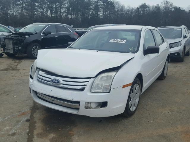 3FAHP06Z27R210717 - 2007 FORD FUSION S WHITE photo 2