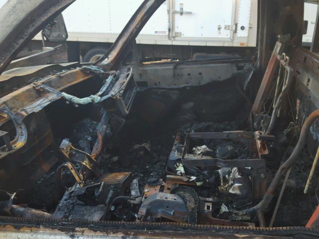 1GBJK34134E188299 - 2004 CHEVROLET SILVERADO BURN photo 10