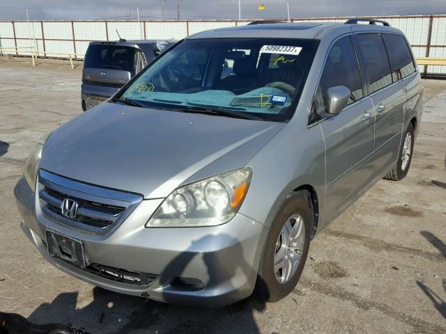 5FNRL38795B089822 - 2005 HONDA ODYSSEY EX SILVER photo 2