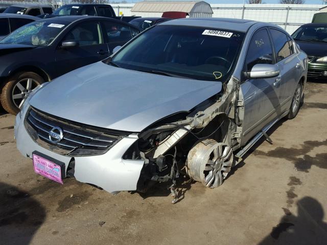 1N4AL2AP1AN442282 - 2010 NISSAN ALTIMA BAS SILVER photo 2