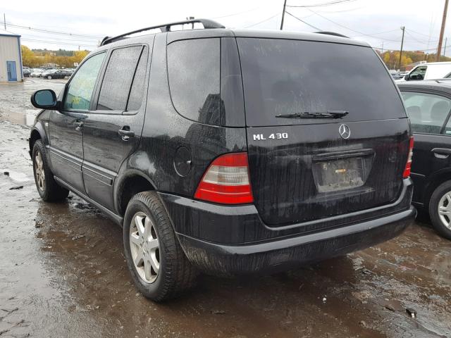 4JGAB72E8XA132424 - 1999 MERCEDES-BENZ ML 430 黑色 照片 3