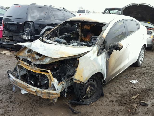 KNADM4A3XE6343180 - 2014 KIA RIO LX Սպիտակ լուսանկար 2