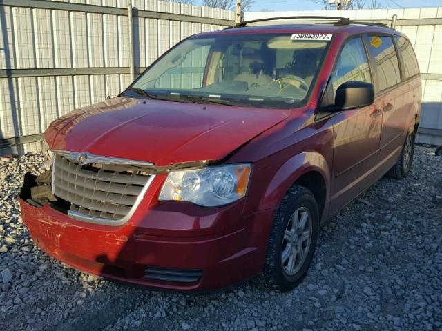 2A8HR44H98R142308 - 2008 CHRYSLER TOWN & COU RED photo 2