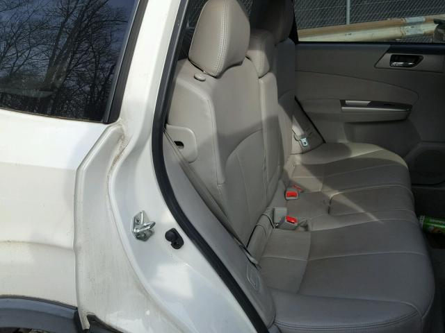 JF2SH6DCXAH762829 - 2010 SUBARU FORESTER 2 WHITE photo 6