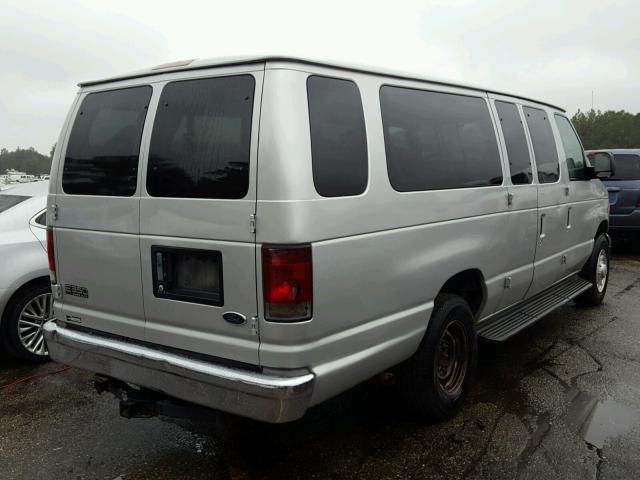 1FBSS31L55HB12433 - 2005 FORD ECONOLINE SILVER photo 4