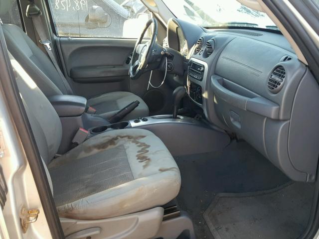 1J4GL58K45W723390 - 2005 JEEP LIBERTY LI SILVER photo 5