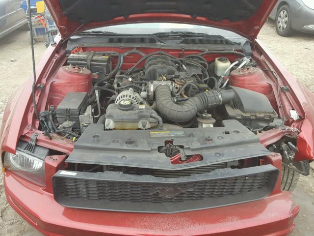 1ZVFT84NX75246456 - 2007 FORD MUSTANG RED photo 7