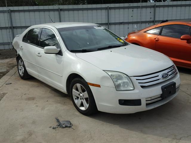 3FAHP07188R251007 - 2008 FORD FUSION SE WHITE photo 1