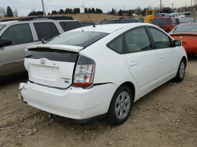 JTDKB22U553125693 - 2005 TOYOTA PRIUS WHITE photo 4