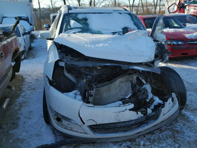 1GNKVHKD2FJ323338 - 2015 CHEVROLET TRAVERSE L WHITE photo 7