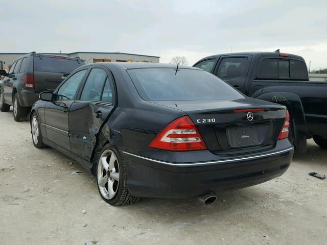 WDBRF52H26A864782 - 2006 MERCEDES-BENZ C GENERATI BLUE photo 3