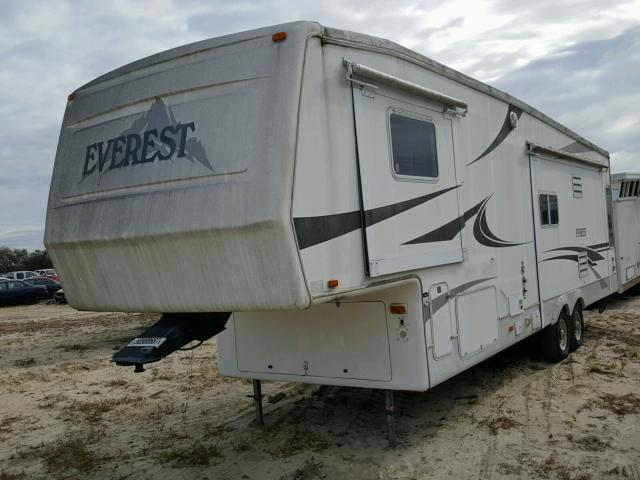 4YDF3232X24480308 - 2002 KEYSTONE EVEREST TAN photo 2