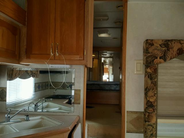 4YDF3232X24480308 - 2002 KEYSTONE EVEREST TAN photo 5