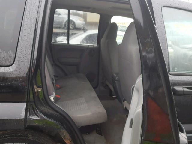 1J4GL38KX5W688200 - 2005 JEEP LIBERTY RE BLACK photo 6