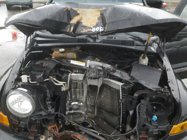 1J4GL38KX5W688200 - 2005 JEEP LIBERTY RE BLACK photo 7