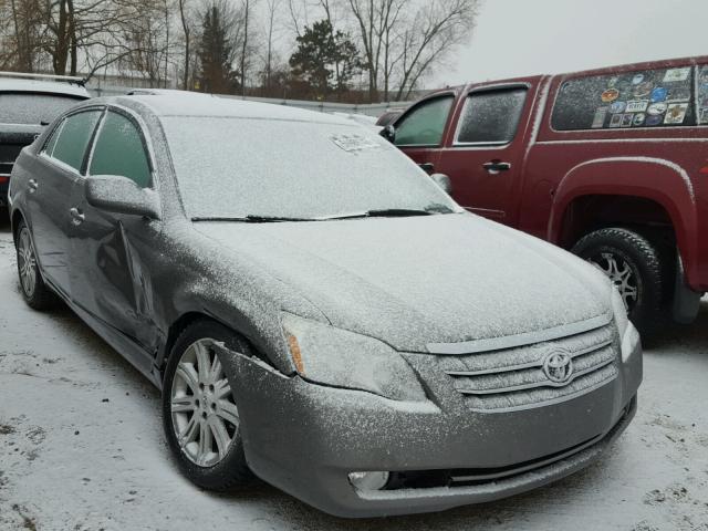 4T1BK36B27U244048 - 2007 TOYOTA AVALON XL GRAY photo 1