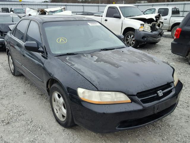 1HGCG1656YA026255 - 2000 HONDA ACCORD EX BLACK photo 1