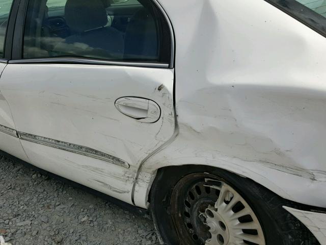 1MEFM50U22G617584 - 2002 MERCURY SABLE GS WHITE photo 10