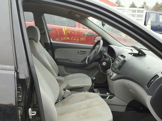 KMHDU4AD6AU827778 - 2010 HYUNDAI ELANTRA BL BLACK photo 5