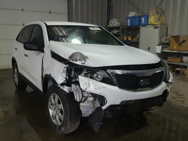 5XYKT3A11BG031070 - 2011 KIA SORENTO BA WHITE photo 1